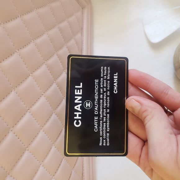 Chanel pink large boy bag - Picture 5 of 11